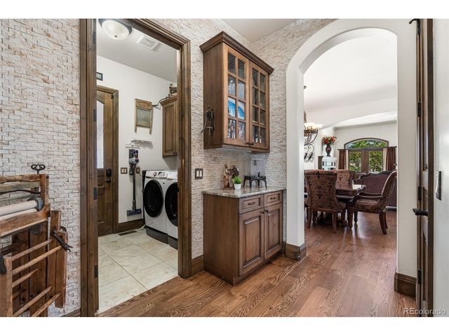 5686 Aspen Leaf Dr, Littleton, CO 80125