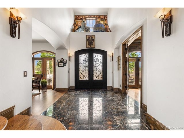 5686 Aspen Leaf Dr, Littleton, CO 80125