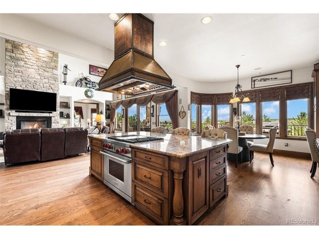 5686 Aspen Leaf Dr, Littleton, CO 80125