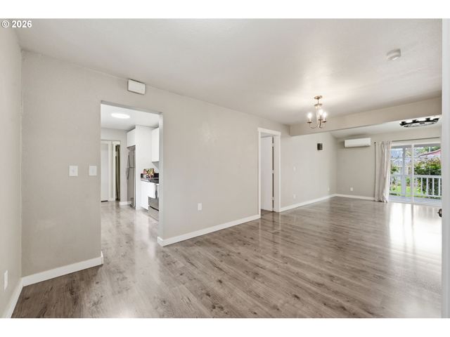 845 25TH Pl, Springfield, OR 97477