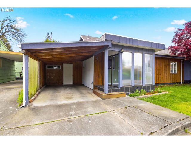 845 25TH Pl, Springfield, OR 97477