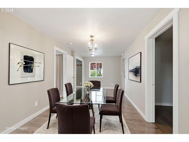 845 25TH Pl, Springfield, OR 97477