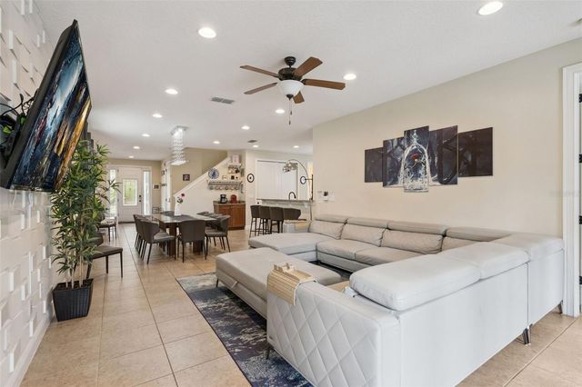 7605 BROOKHURST LANE, Kissimmee, FL 34747