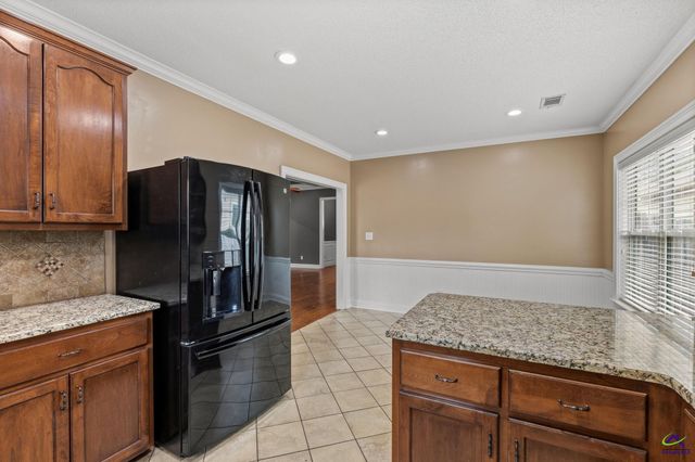 123 Highland Point Drive, Kathleen, GA 31047