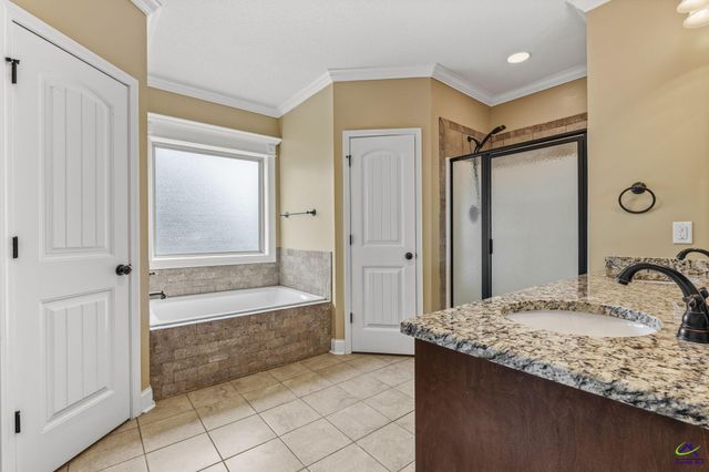 123 Highland Point Drive, Kathleen, GA 31047
