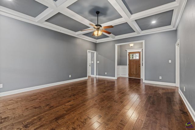 123 Highland Point Drive, Kathleen, GA 31047