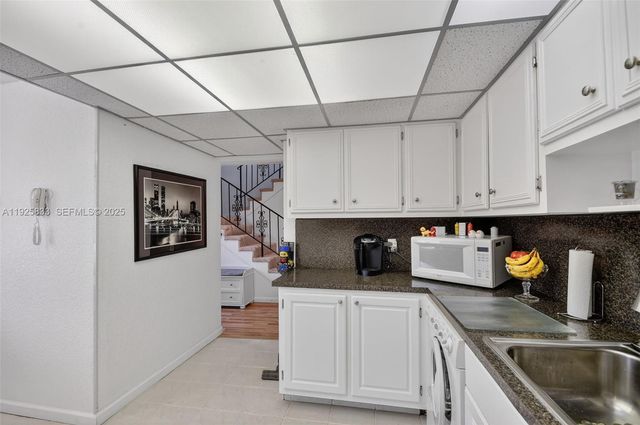 820 Salem Lane B, Lake Worth, FL 33467