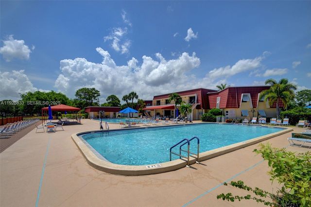 820 Salem Lane B, Lake Worth, FL 33467