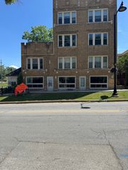 2610 Flossmoor Road 2, Flossmoor, IL 60422