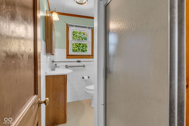 11107 Dogwood Lane, Cloverdale, IN 46120