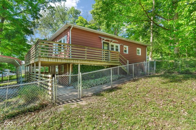 11107 Dogwood Lane, Cloverdale, IN 46120