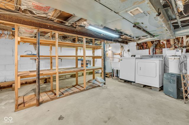 11107 Dogwood Lane, Cloverdale, IN 46120