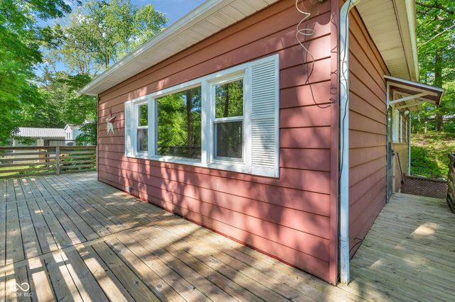 11107 Dogwood Lane, Cloverdale, IN 46120