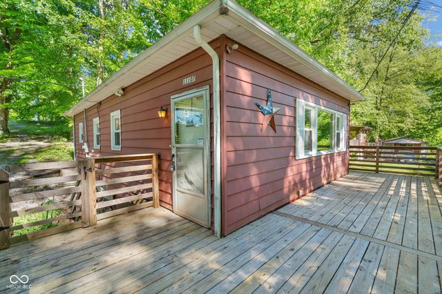 11107 Dogwood Lane, Cloverdale, IN 46120