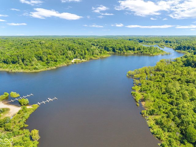 11107 Dogwood Lane, Cloverdale, IN 46120