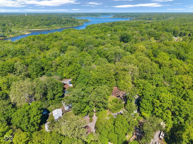 11107 Dogwood Lane, Cloverdale, IN 46120
