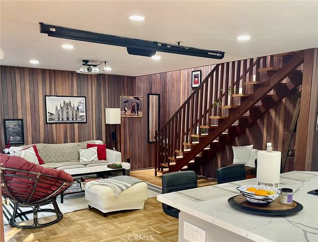 11616 Chenault Street 4, Los Angeles, CA 90049