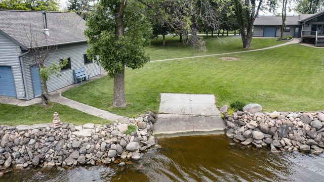 9205 WILLOW LANE, Fremont, WI 54940