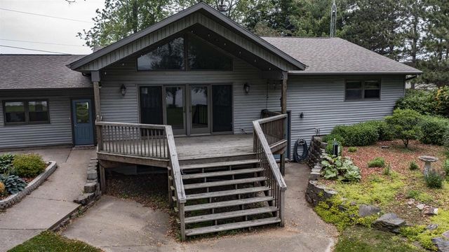 9205 WILLOW LANE, Fremont, WI 54940