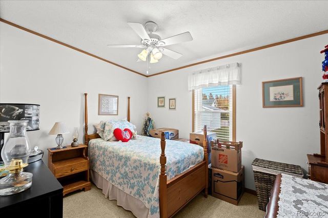 11092 Indianwood Court, Green Oak Township, MI 48178