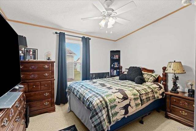 11092 Indianwood Court, Green Oak Township, MI 48178