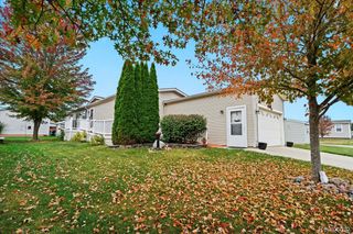 11092 Indianwood Court, Green Oak Township, MI 48178