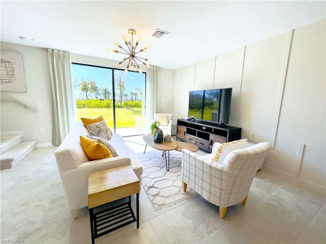 14297 Oviedo Place 14297, Fort Myers, FL 33905