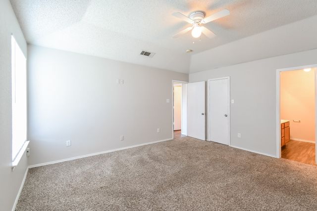 10240 Dawson Trail, Fort Worth, TX 76108