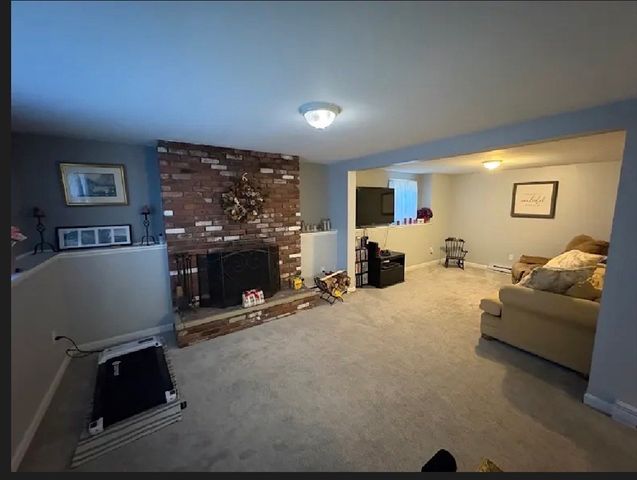 54 Westfield Dr, North Attleboro, MA 02760