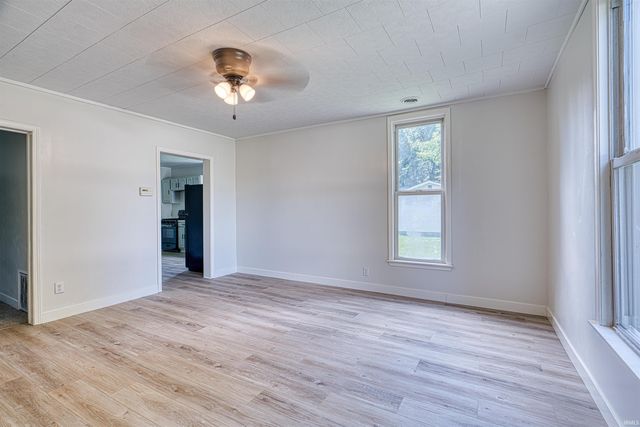 103 S Church Street, Owensville, IN 47665