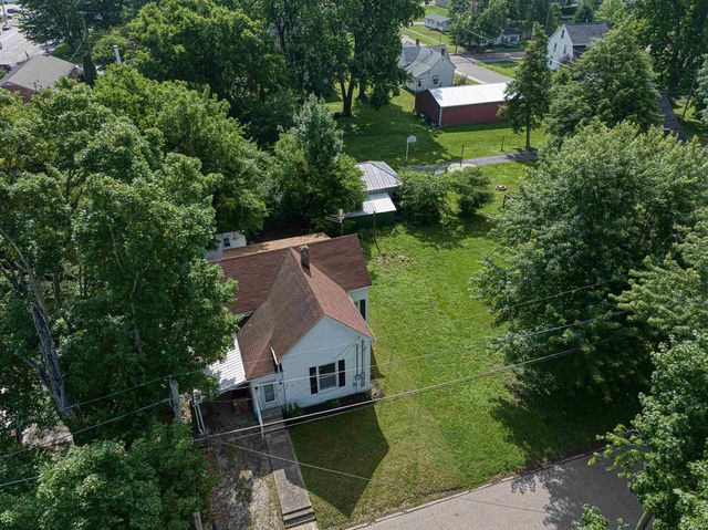 103 S Church Street, Owensville, IN 47665