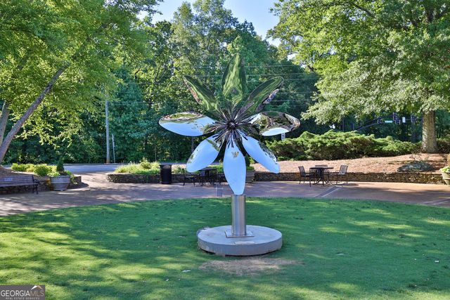 205 Thomas Circle, Roswell, GA 30075