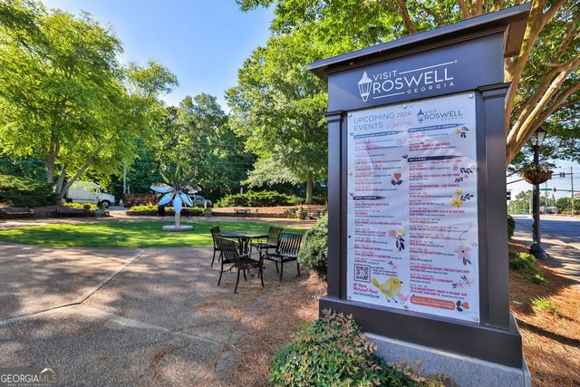 205 Thomas Circle, Roswell, GA 30075