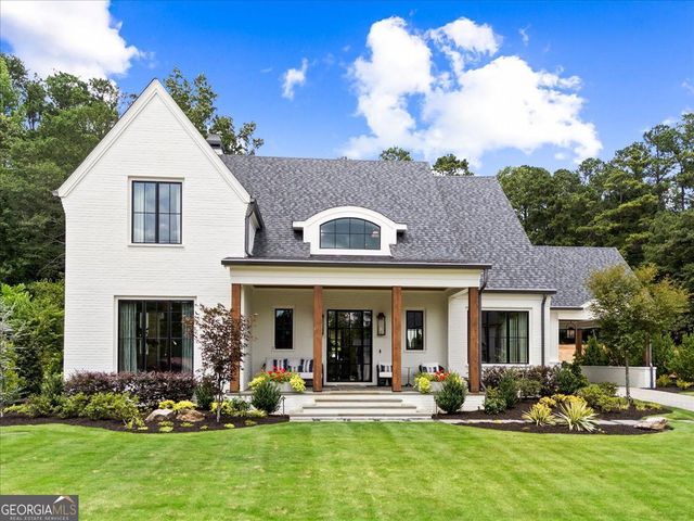 205 Thomas Circle, Roswell, GA 30075