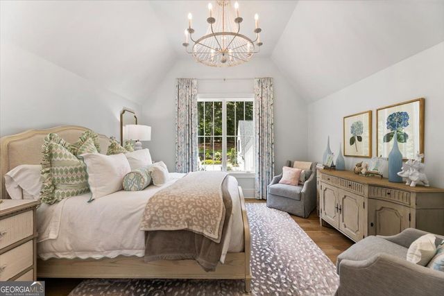 205 Thomas Circle, Roswell, GA 30075