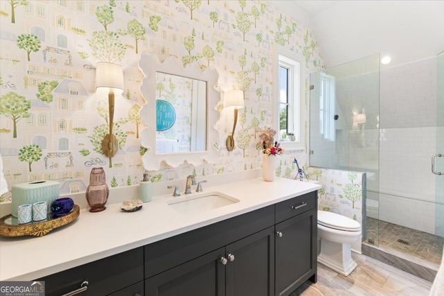 205 Thomas Circle, Roswell, GA 30075