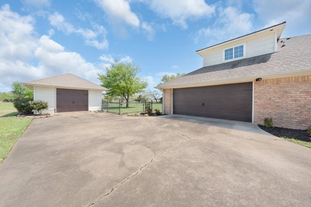 112 Briarwood, Sulphur Springs, TX 75482