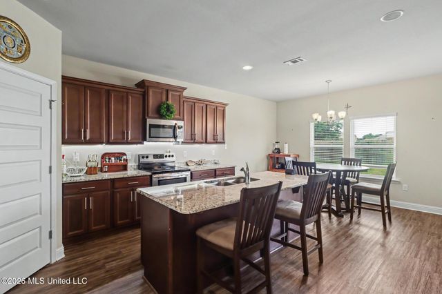10784 Chapelwood Drive, Gulfport, MS 39503