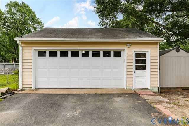 3908 Grovewood Rd, Hopewell, VA 23860