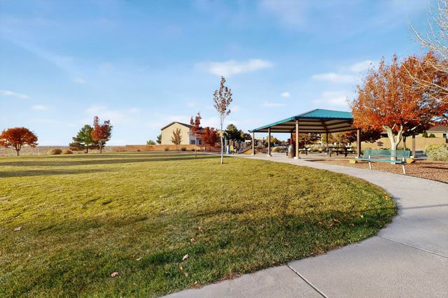 236 El Camino Loop NW, Rio Rancho, NM 87144