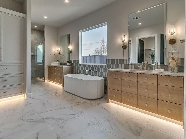 6305 NW 150th Terrace, Oklahoma City, OK 73142
