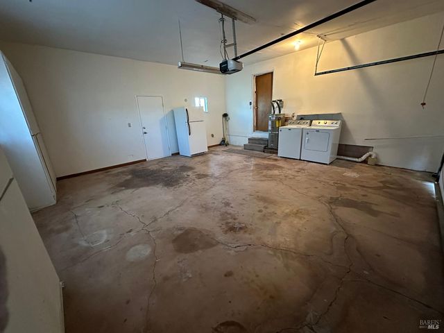 567 Pebble Way St, Clearlake Oaks, CA 95423