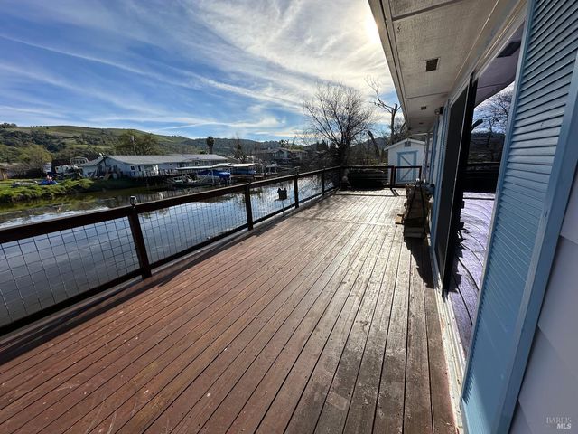 567 Pebble Way St, Clearlake Oaks, CA 95423