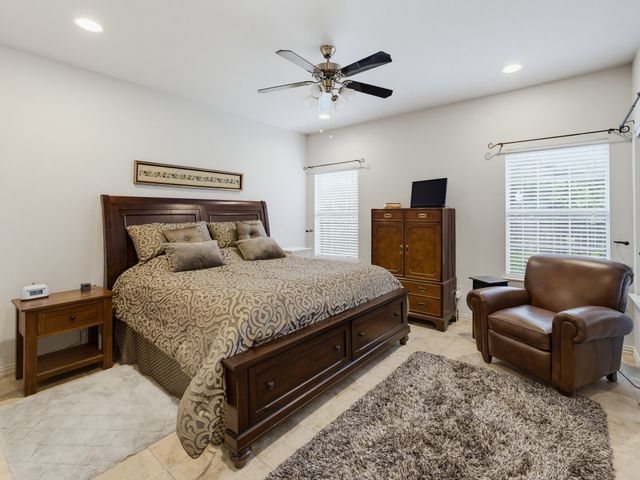 332 Emma Call Court, Decatur, TX 76234