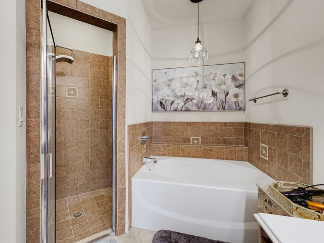 332 Emma Call Court, Decatur, TX 76234
