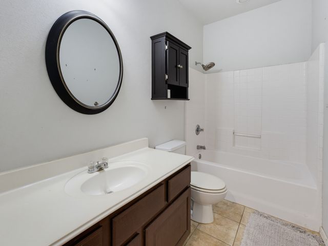 332 Emma Call Court, Decatur, TX 76234