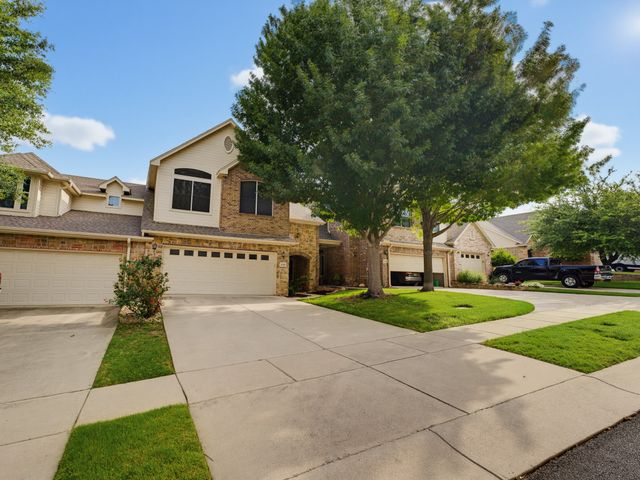 332 Emma Call Court, Decatur, TX 76234
