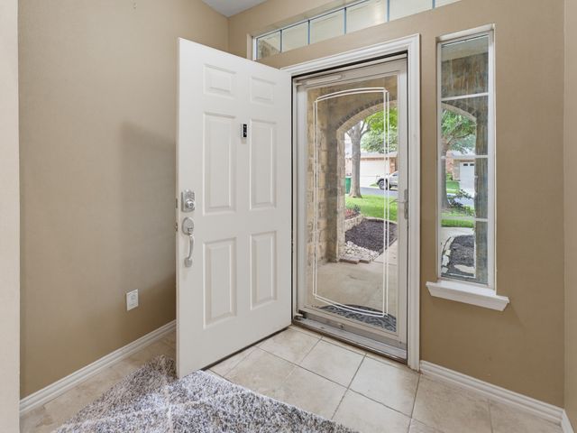 332 Emma Call Court, Decatur, TX 76234