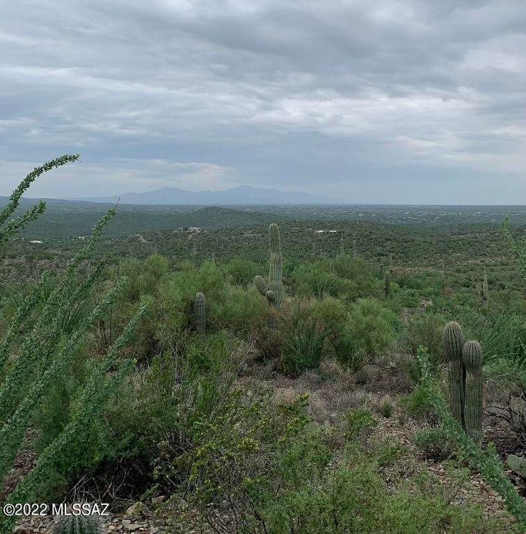 6790 S Camino Loma Alta, Tucson, AZ 85747