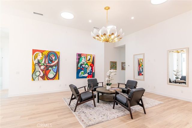 20171 Bayview Avenue, Newport Beach, CA 92660
